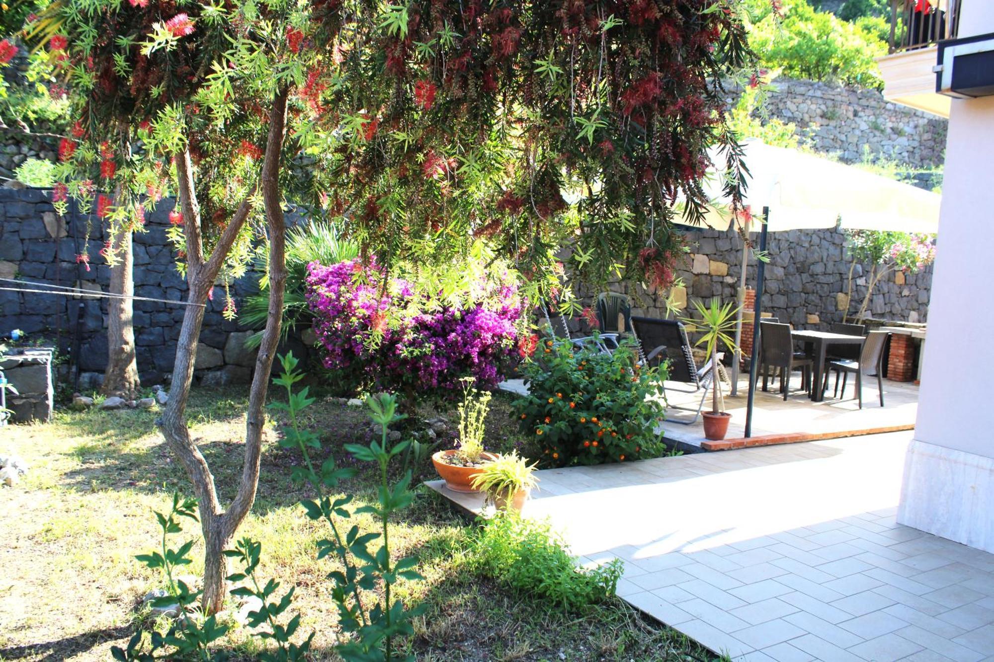 Casa Vacanze A Rava Francavilla di Sicilia Exterior foto